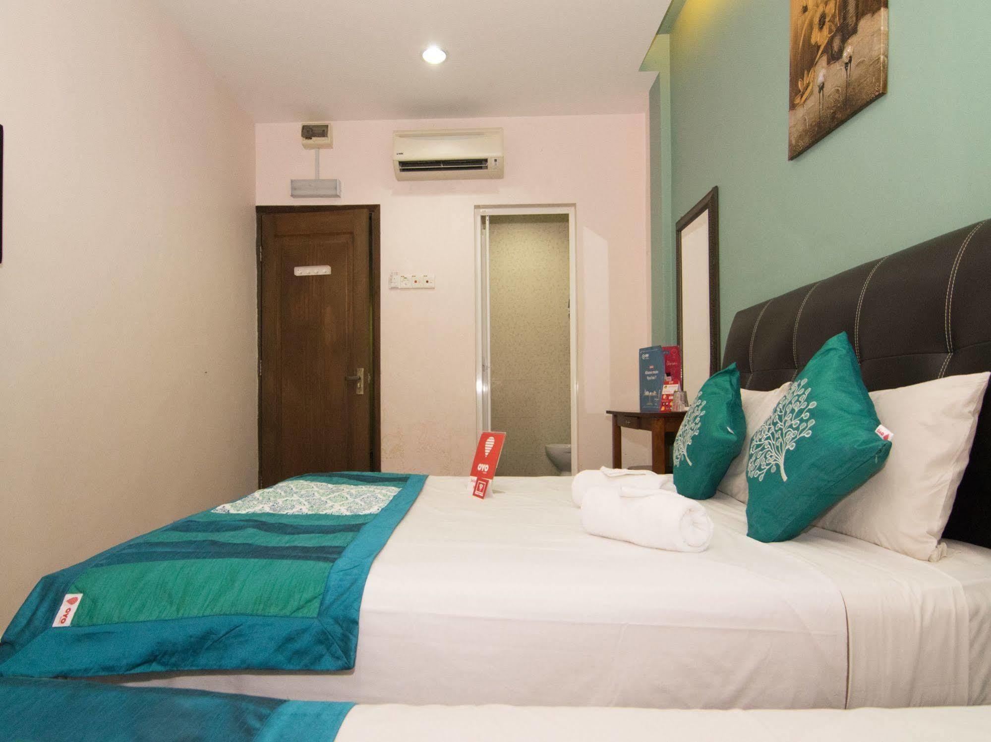 Oyo 109 V'La Park Hotel كوالالمبور المظهر الخارجي الصورة